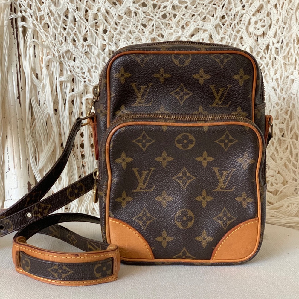Vintage Louis Vuitton Amazone Camera Bag